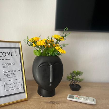 Guest House Open Room ドゥラス エクステリア 写真
