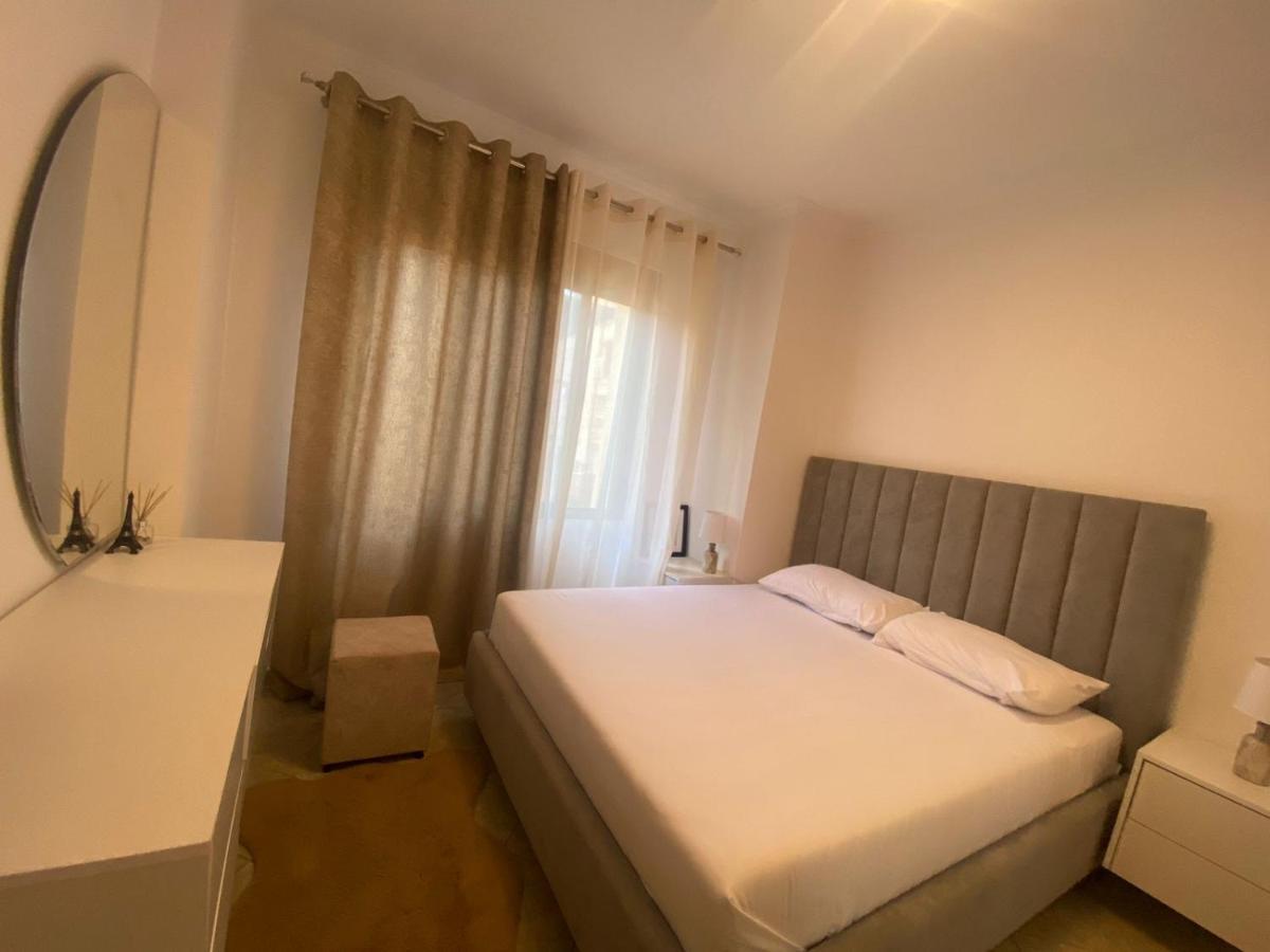 Guest House Open Room ドゥラス エクステリア 写真