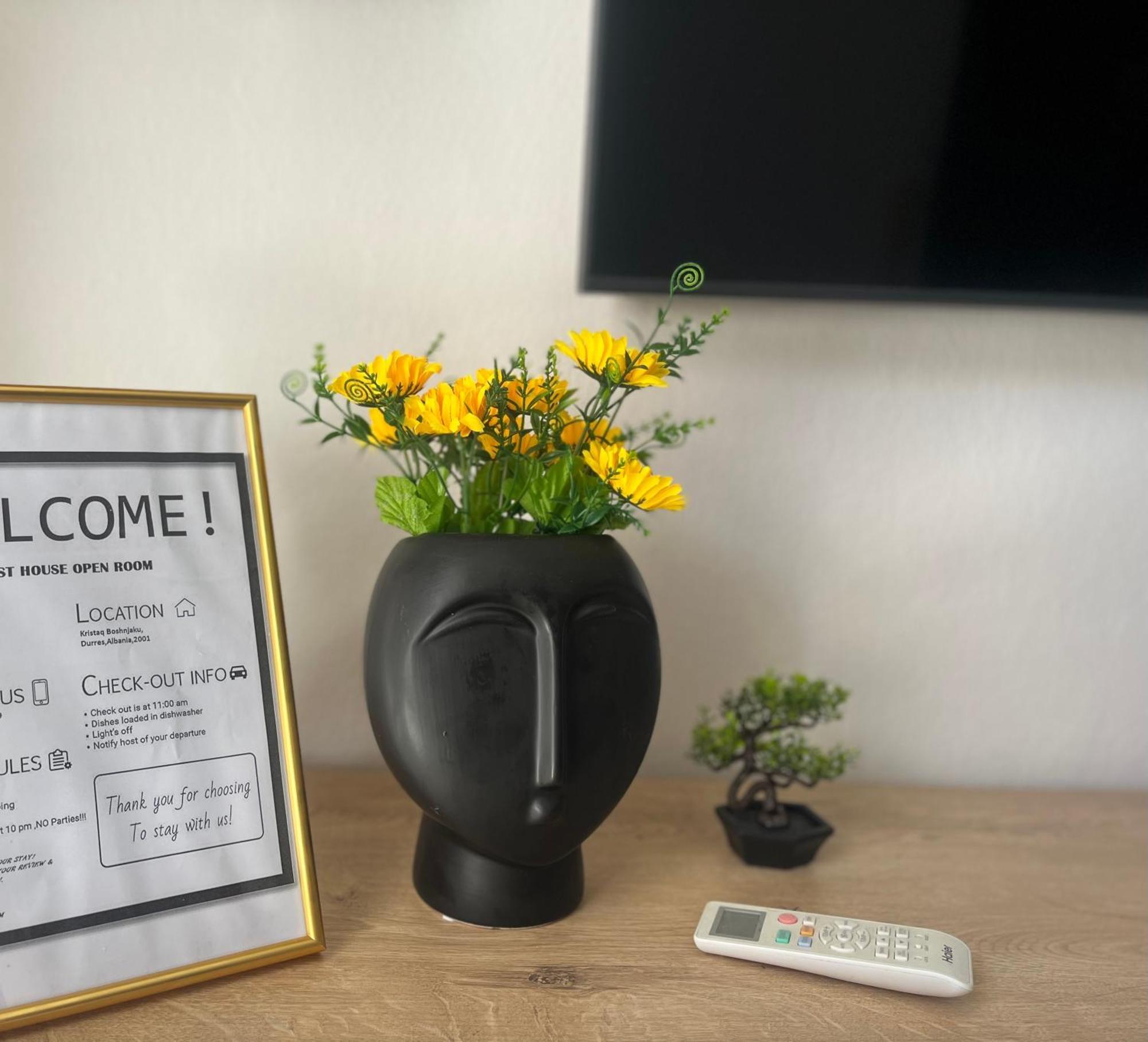 Guest House Open Room ドゥラス エクステリア 写真